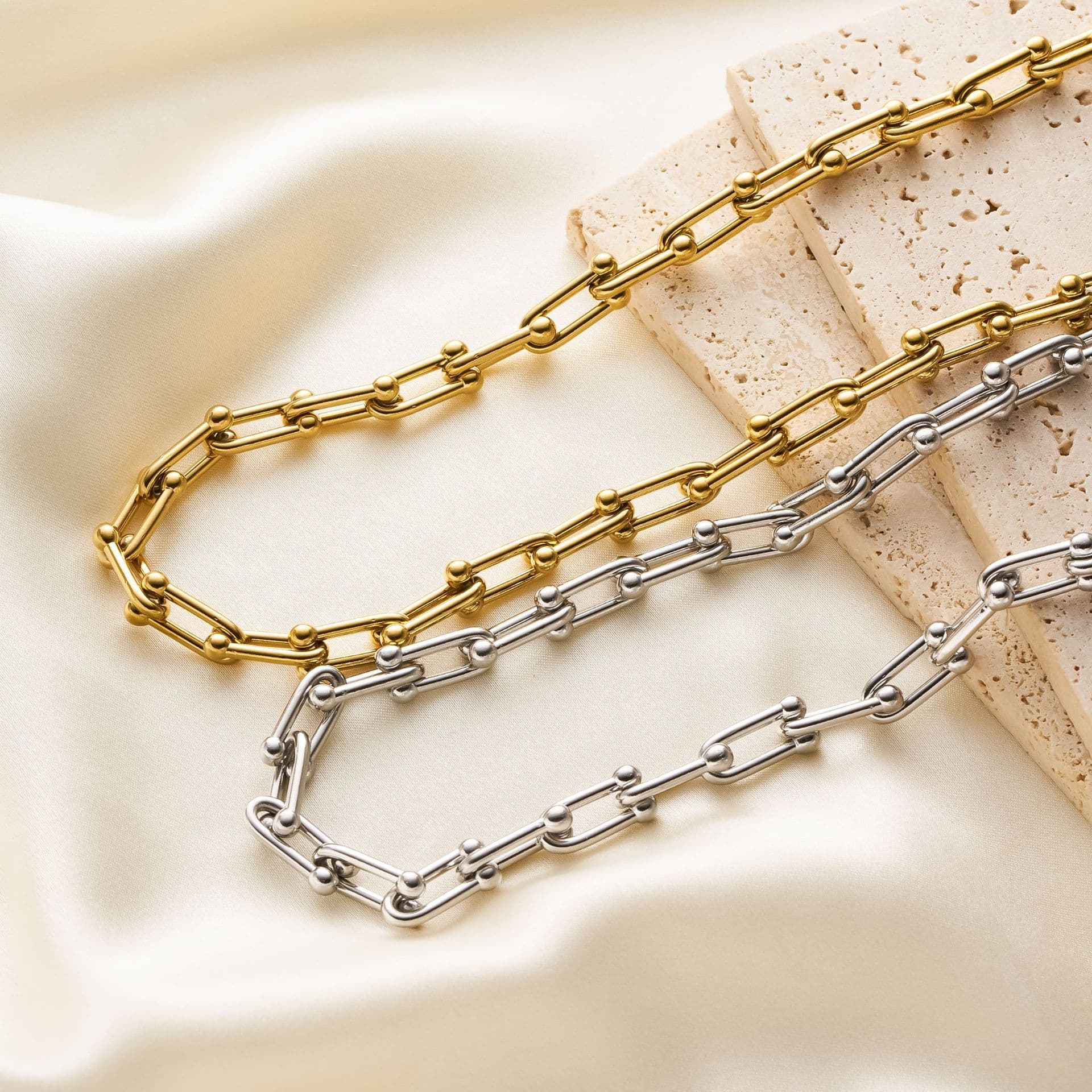 ネックレスチェーン 金色洗練チェーンリンクネックレス