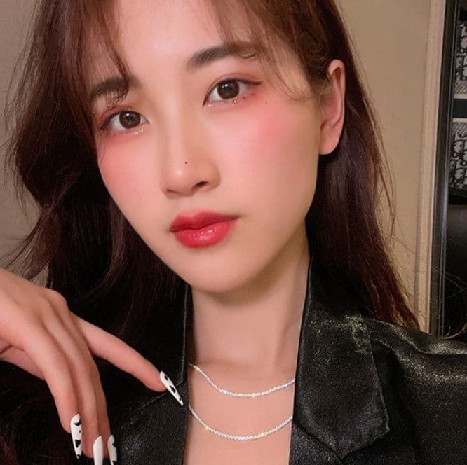 華奢な輝き細身ネックレスチェーン