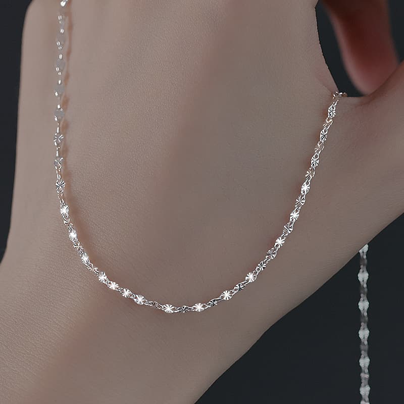 ネックレスチェーン 星屑の輝き 繊細な菱形連鎖