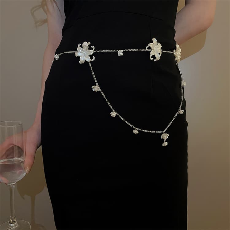 ネックレスチェーン 花モチーフ天然真珠ロング重ね付けシルバーネックレス体用チェーン付