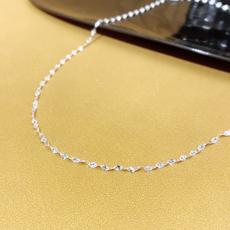 ネックレスチェーン 繊細な花模様チェーン