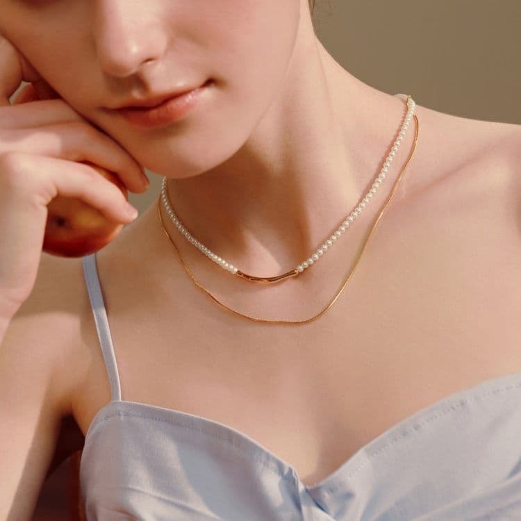 ネックレスチェーン 優雅な二連パールバーネックレス