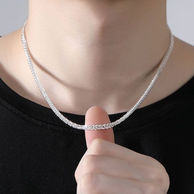 ネックレスチェーン 洗練された編み込み龍骨チェーン