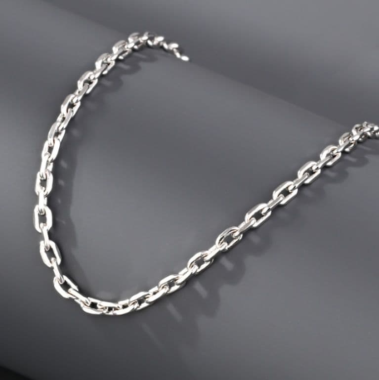 ネックレスチェーン 細身の洗練アンカーチェーン