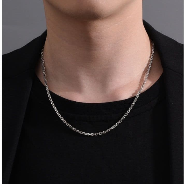 ネックレスチェーン 細身の洗練アンカーチェーン