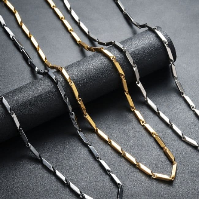 ネックレスチェーン 洗練長方形チェーン