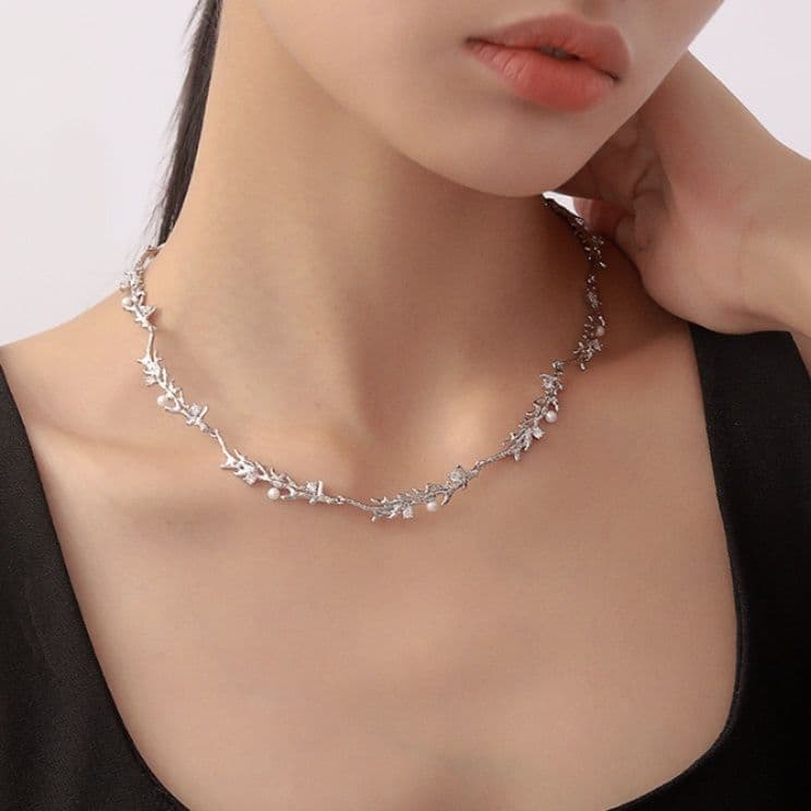 ネックレスチェーン 繊細な葉の輝きチョーカー