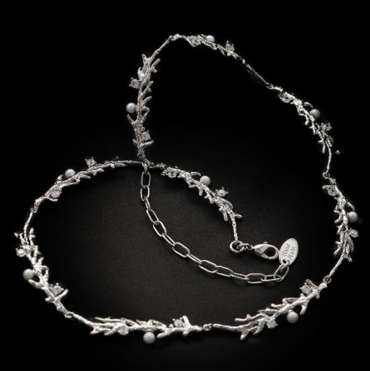 ネックレスチェーン 繊細な葉の輝きチョーカー