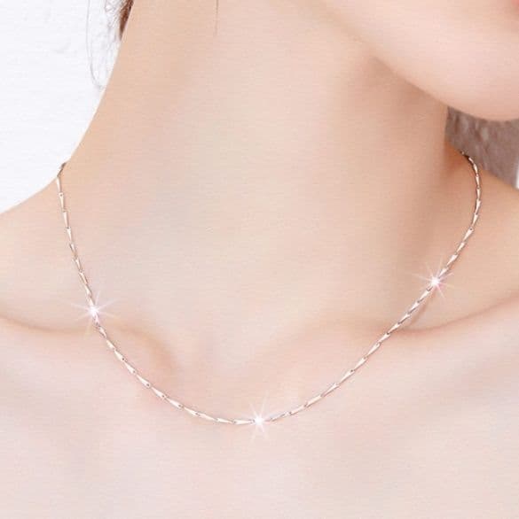 ネックレスチェーン ねじれ輝きシルバーチェーン