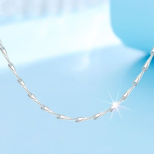 ネックレスチェーン ねじれ輝きシルバーチェーン