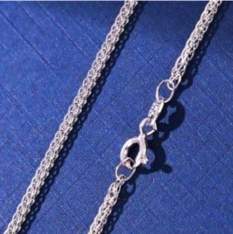 ネックレスチェーン 繊細な編み目の純銀鎖
