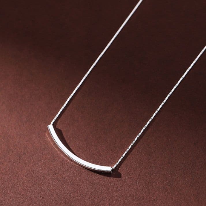 ネックレスチェーン 曲線美 洗練シンプルバーネックレス