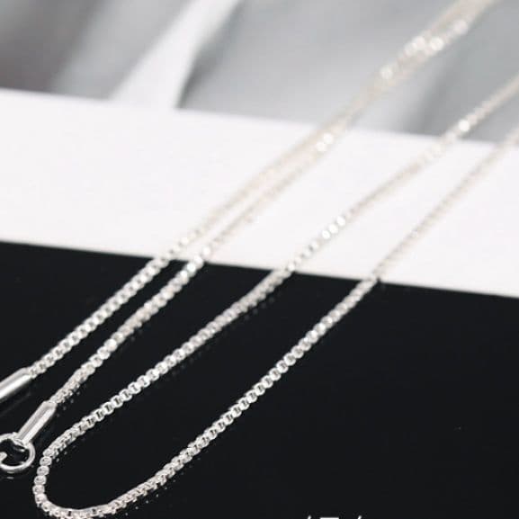 ネックレスチェーン 繊細箱型ステンレスチェーン