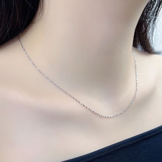 ネックレスチェーン 軽やかな煌めきチタンチェーン