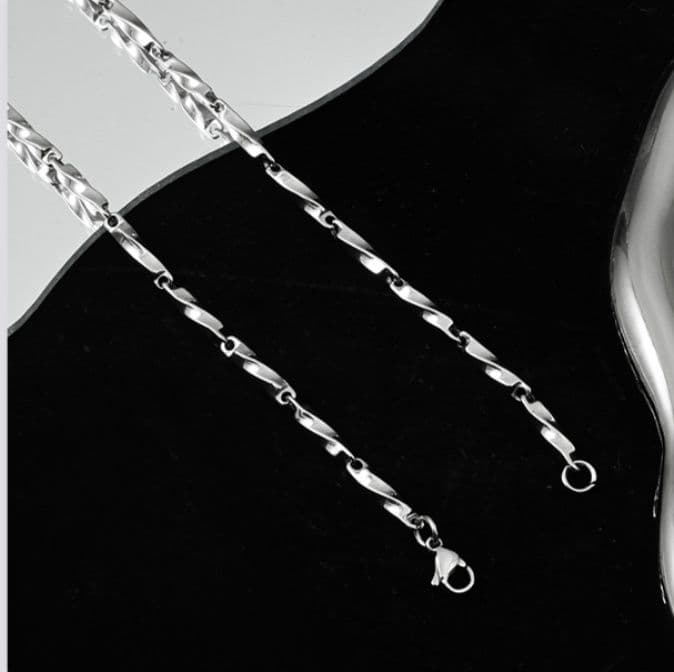 ネックレスチェーン 上質チタン 洗練ネックレスチェーン