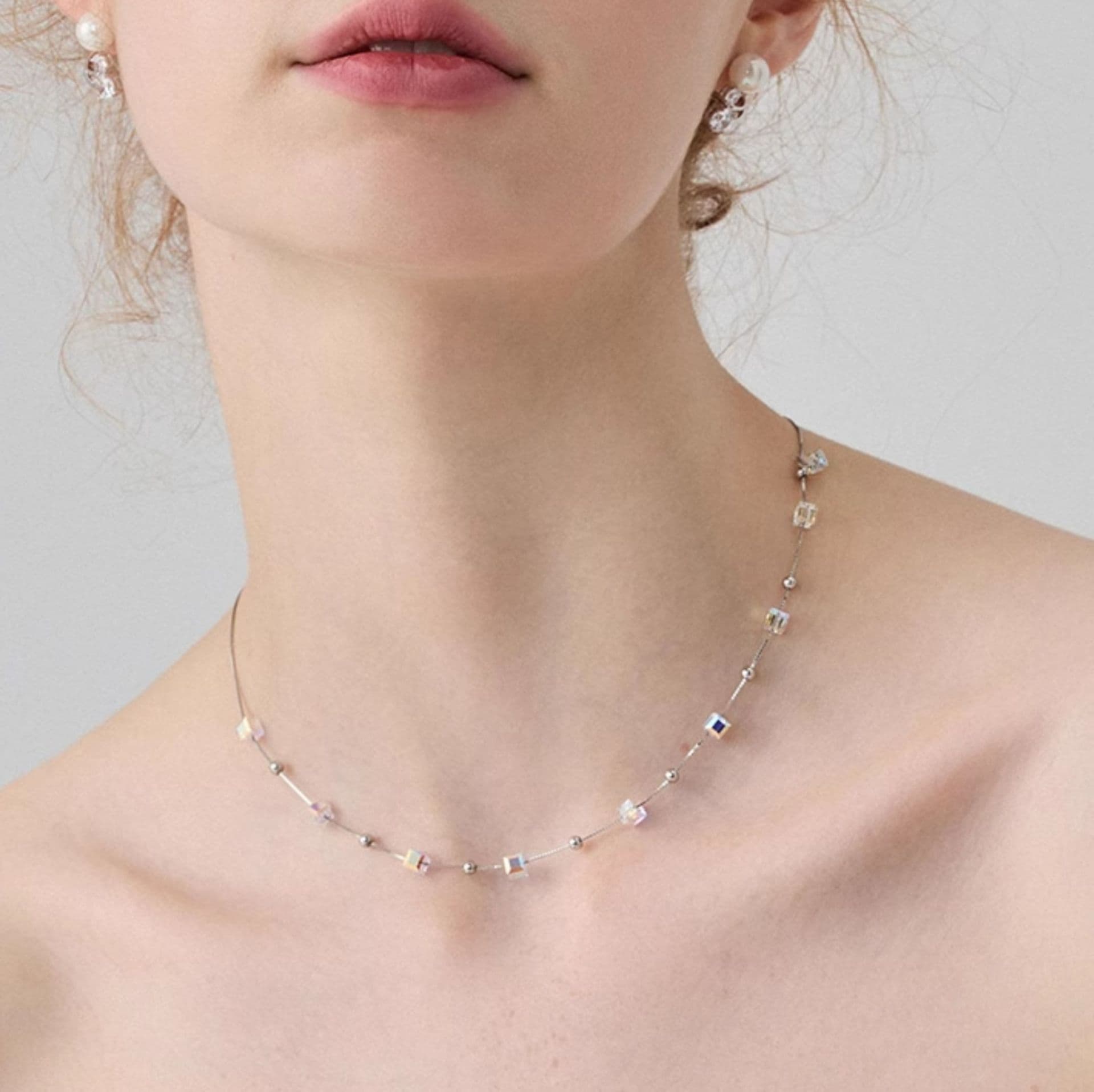 ネックレスチェーン キラキラ宝石立方体のチェーン