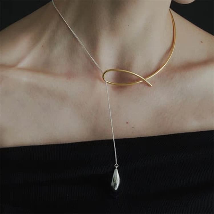 ネックレスチェーン 雫型ペンダント付き金銀二色調整可能ネックレス