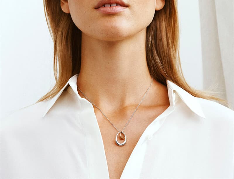 ネックレスチェーンゴールド二重リング真鍮ネックレス錆びにくい首飾り