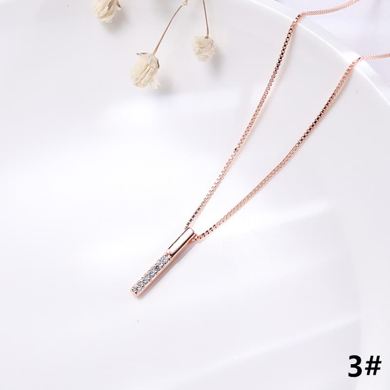 煌めく石付きシルバーネックレスチェーン レディース