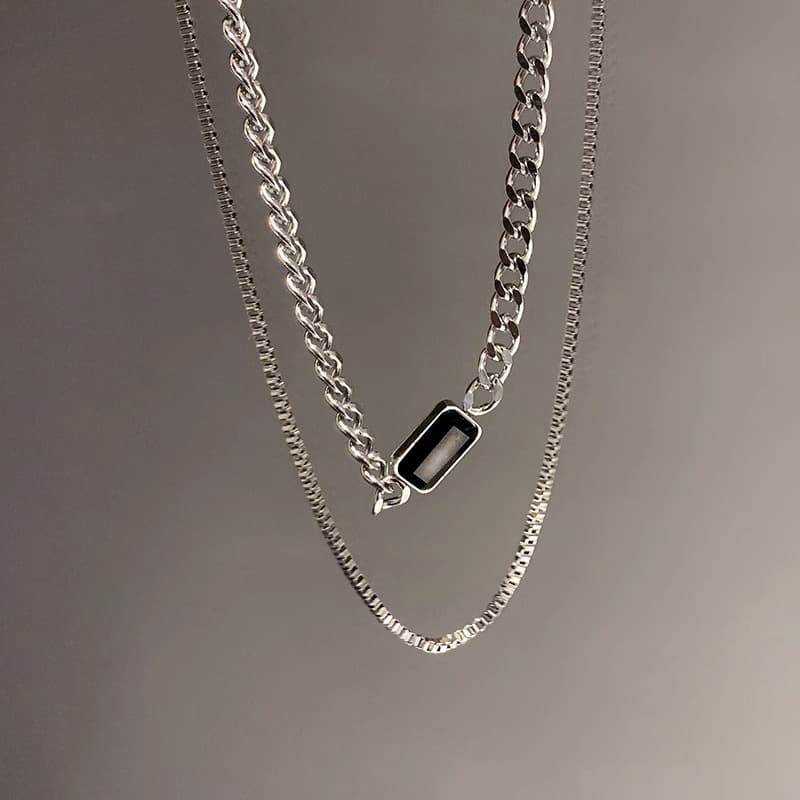 ネックレスチェーン 二連層重ね天然石付きチタンチェーン