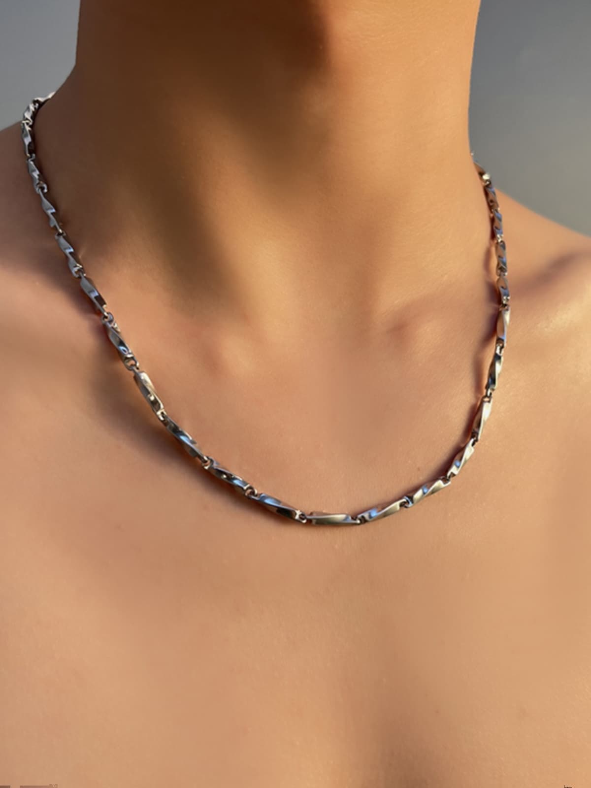 ネックレスチェーン 上質チタン 洗練ネックレスチェーン