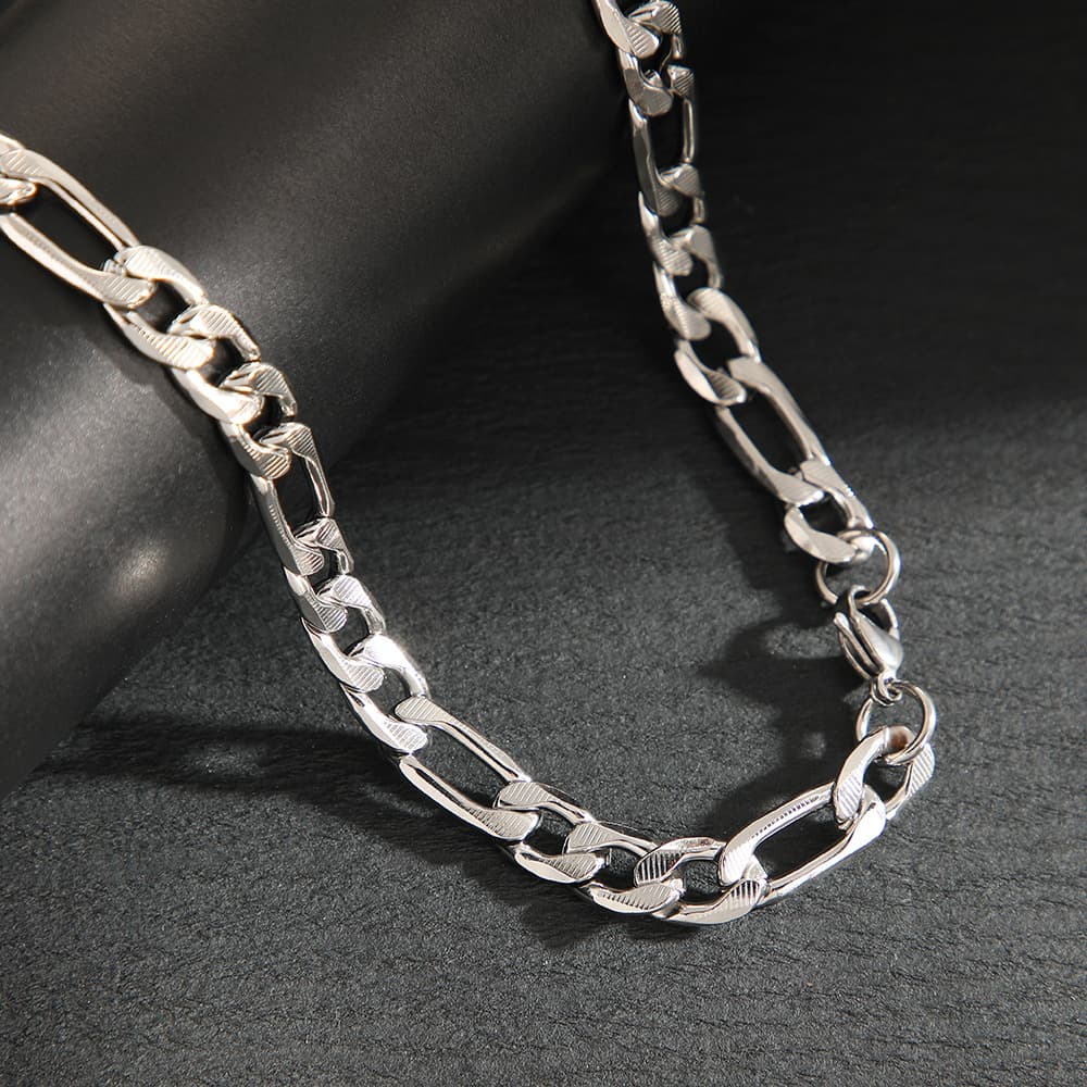 ネックレスチェーン 洗練フィガロチェーン