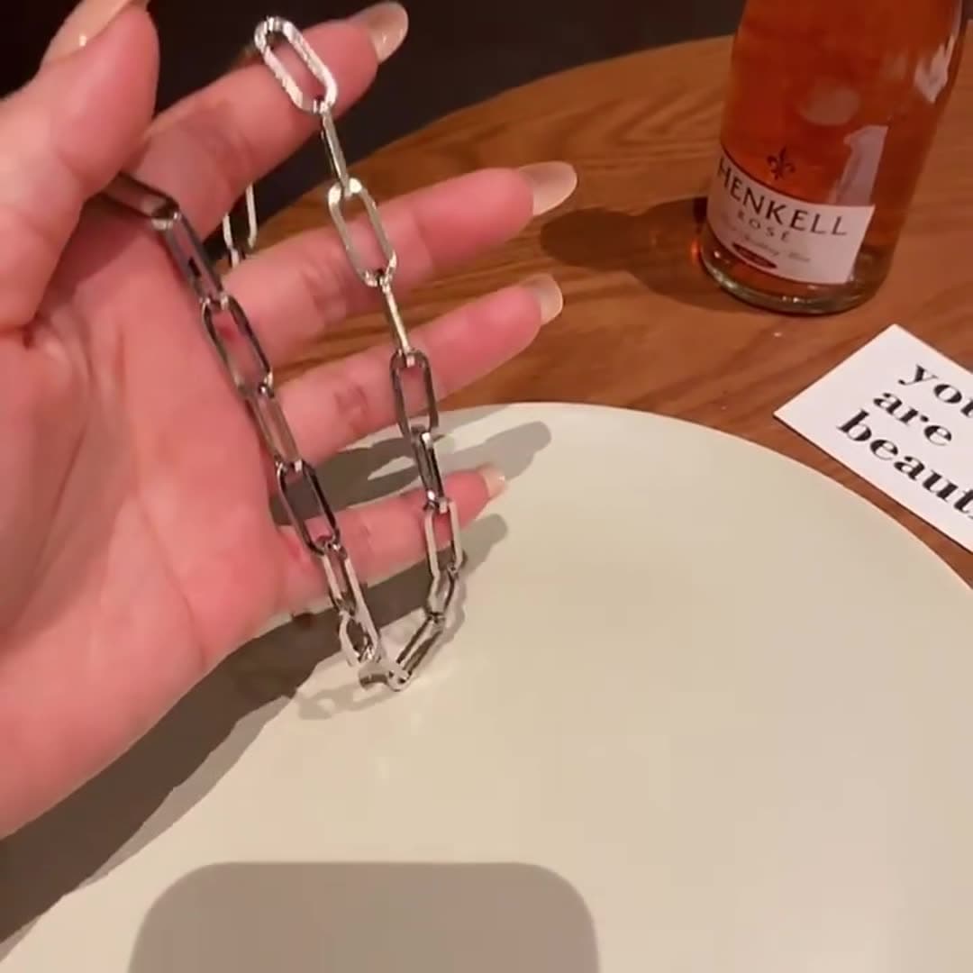 ネックレスチェーン 重厚感あふれる鎖型チタンネックレス