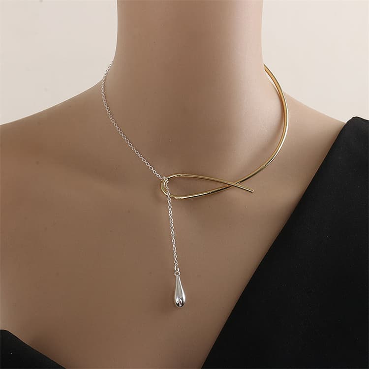 ネックレスチェーン 雫型ペンダント付き金銀二色調整可能ネックレス