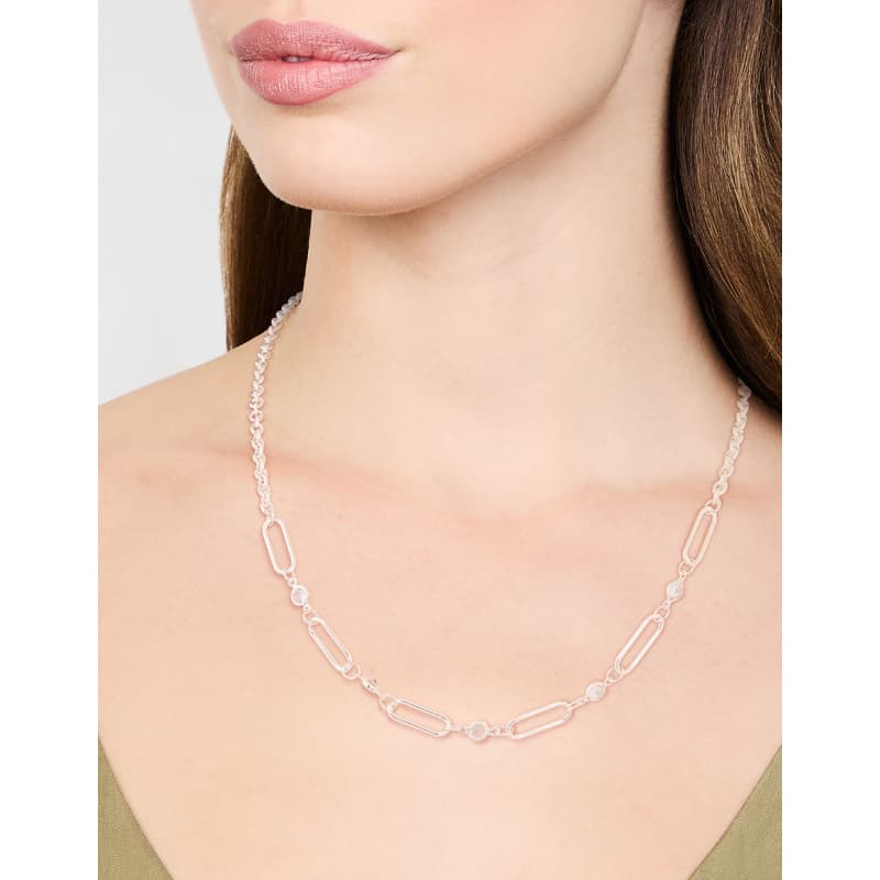 ネックレスチェーン 長方形チェーンの洗練ネックレス