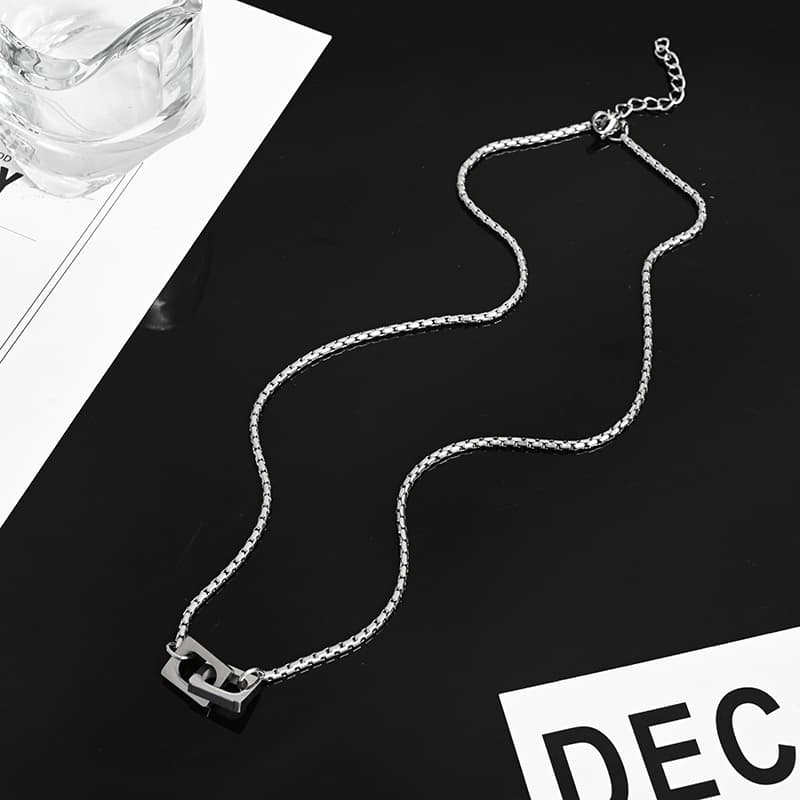 ネックレスチェーン 幾何学ロックチタンチェーン