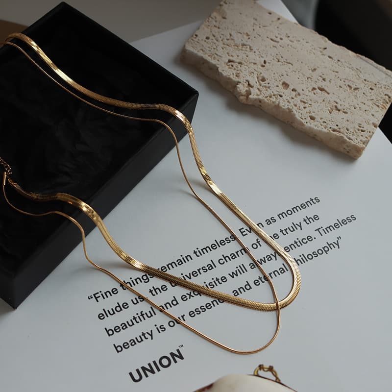 ネックレスチェーン 洗練された二連蛇鱗チェーン