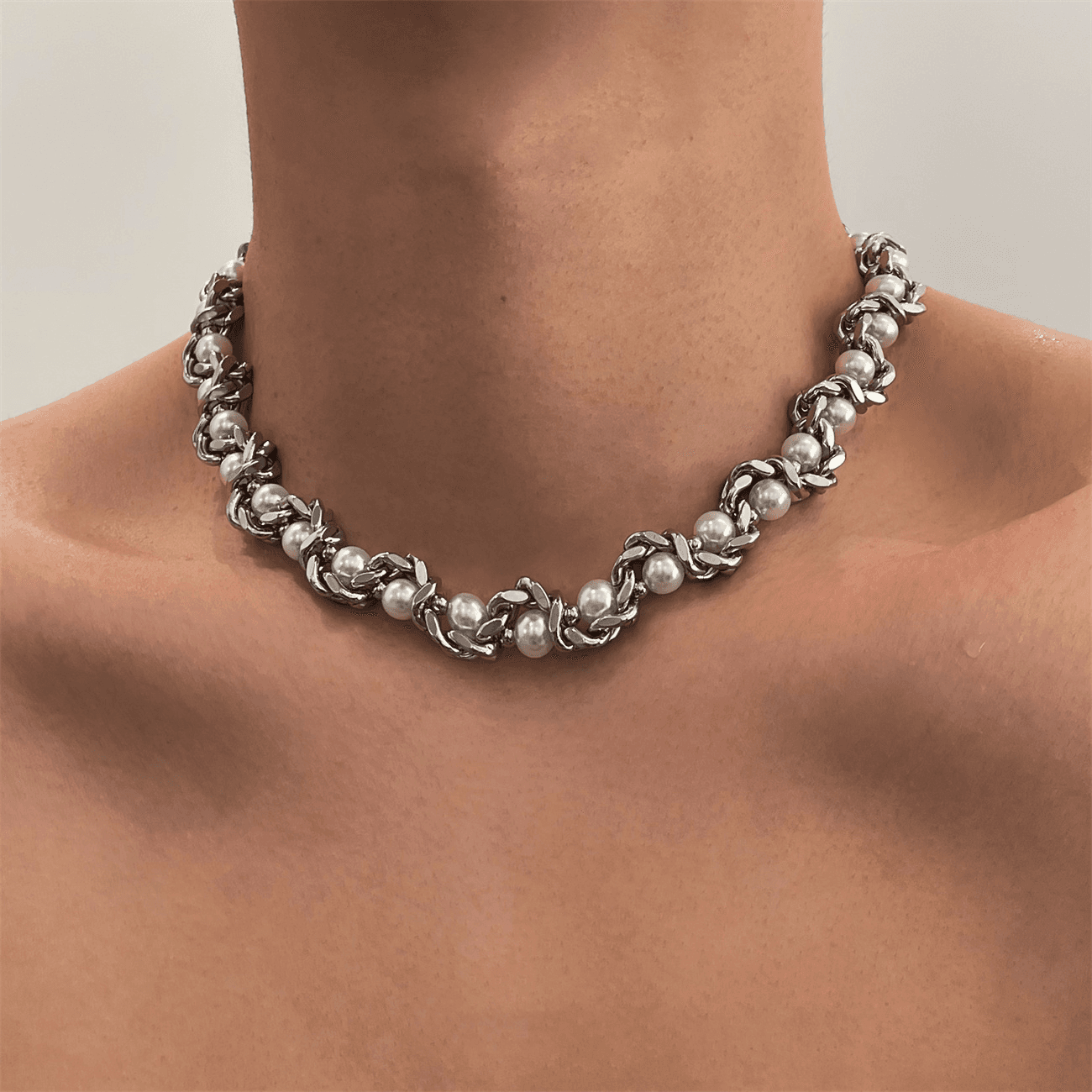 ネックレスチェーン 重厚感漂う匠のチタン編み込み