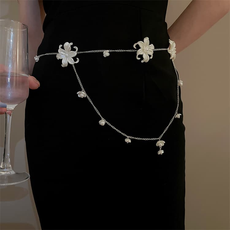 ネックレスチェーン 花モチーフ天然真珠ロング重ね付けシルバーネックレス体用チェーン付