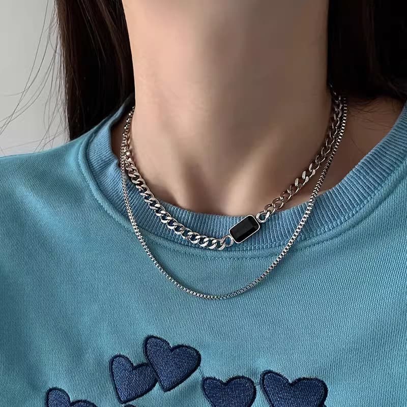 ネックレスチェーン 二連層重ね天然石付きチタンチェーン