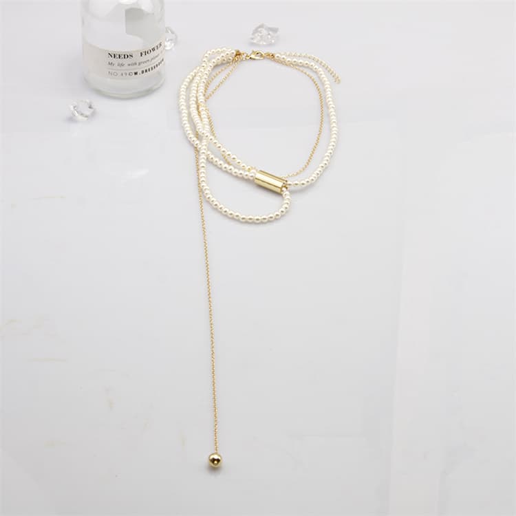 ネックレスチェーン 真珠とゴールドチェーンの重ね付けネックレス