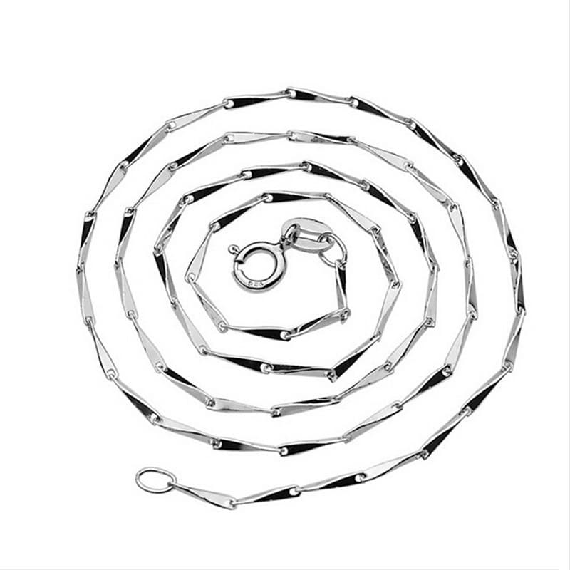 ネックレスチェーン 繊細なツイストカットチェーン