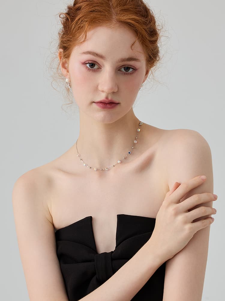 ネックレスチェーン キラキラ宝石立方体のチェーン