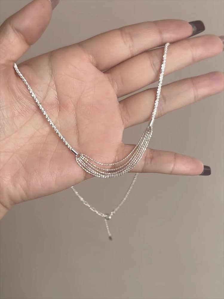 ネックレスチェーン 上品多層チェーン鎖骨ネックレス銀色重ね付け風
