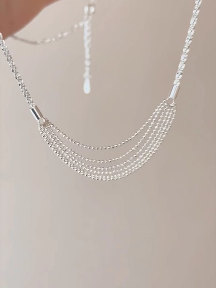 ネックレスチェーン 上品多層チェーン鎖骨ネックレス銀色重ね付け風
